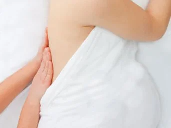 Pregnancy Massage at Moksham – The Fusion Spa in Bandra
